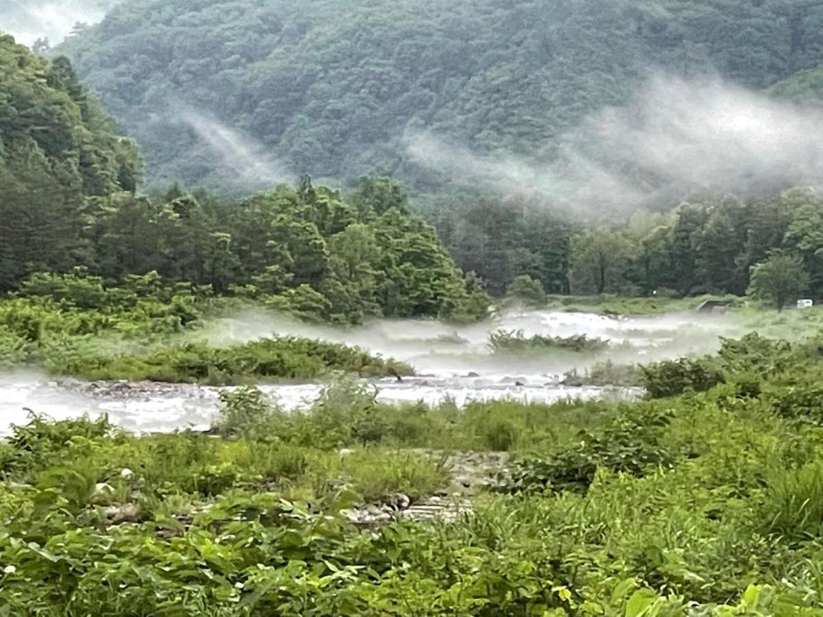 Misorano Chalet Villa Hakuba Buitenkant foto